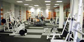 Спортивный клуб «Fitnessland» — тренажерный зал